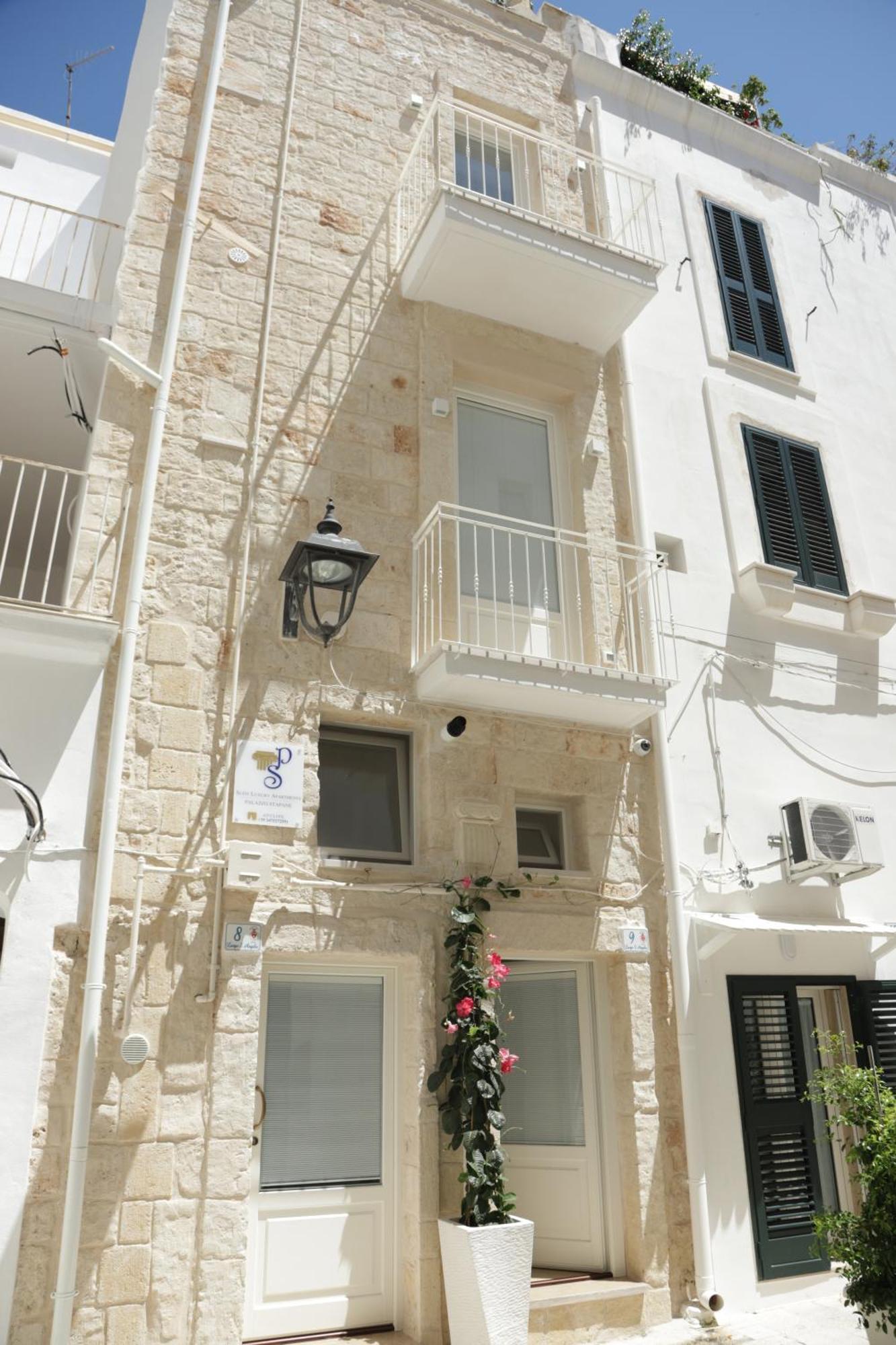 Palazzo Stapane Home Suite 9 - Luxury Living Monopoli Exterior photo