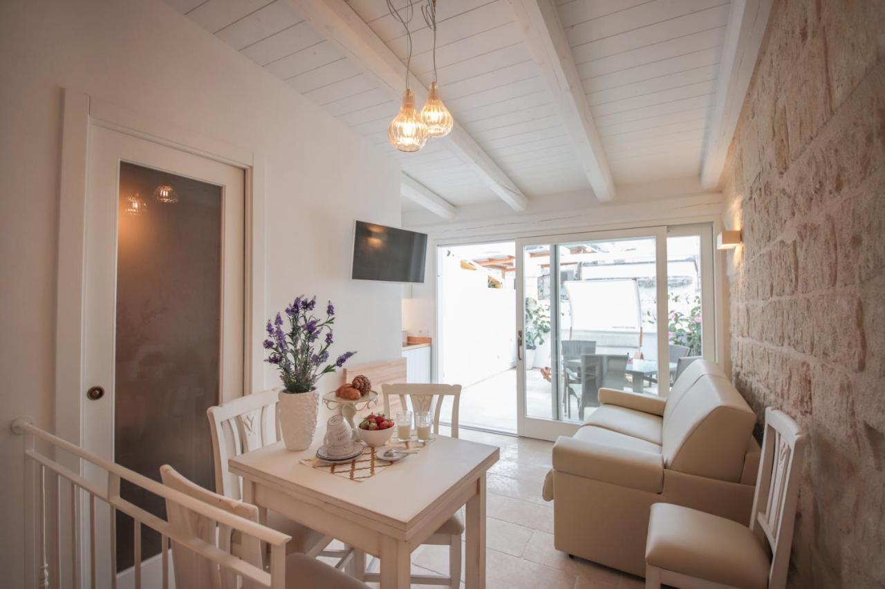 Palazzo Stapane Home Suite 9 - Luxury Living Monopoli Exterior photo